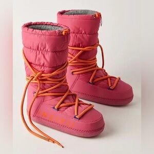$275 Free People x Inuikii Mountain High Pink Winter Size 37